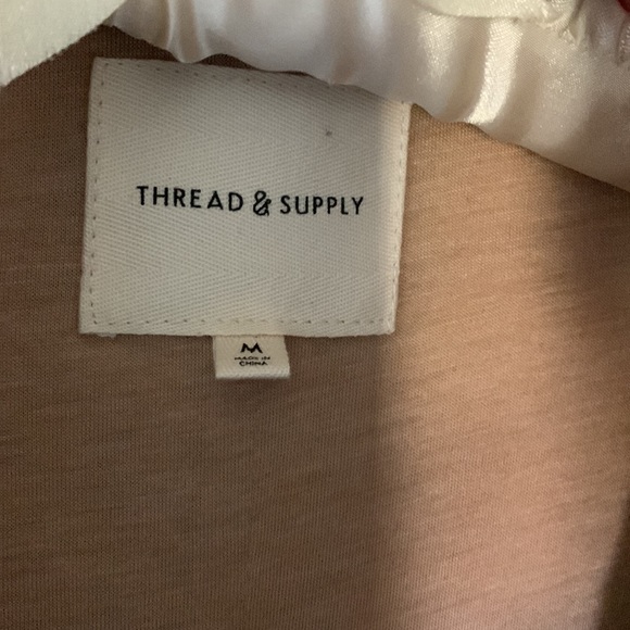 Long puffy jacket perfect for winter! - Picture 2 of 2